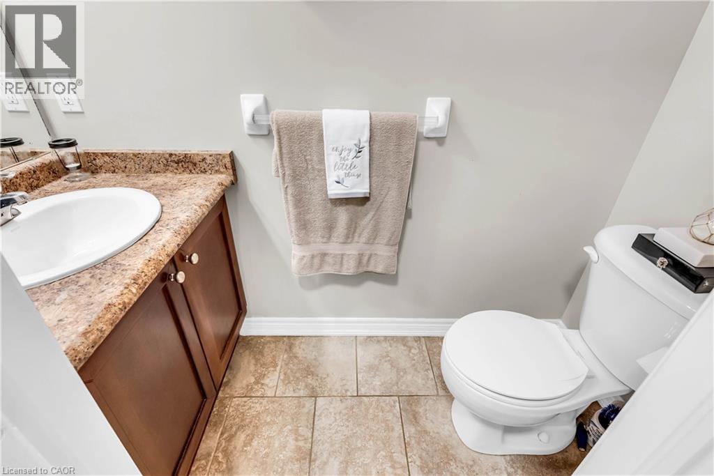 1085 Harrogate Drive Unit# 45, Ancaster, Ontario  L9K 1R2 - Photo 22 - 40778004