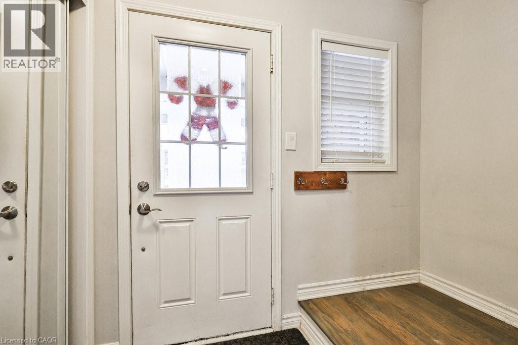 68 Lupo Drive, Waterdown, Ontario  L8B 0V3 - Photo 5 - 40793357