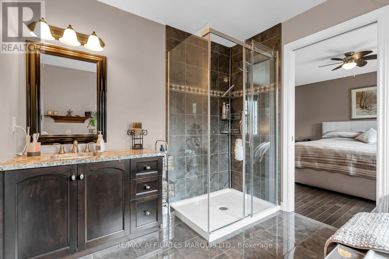 6708 Yacht Boulevard, Cornwall, Ontario  K6H 7N6 - Photo 27 - X12373335