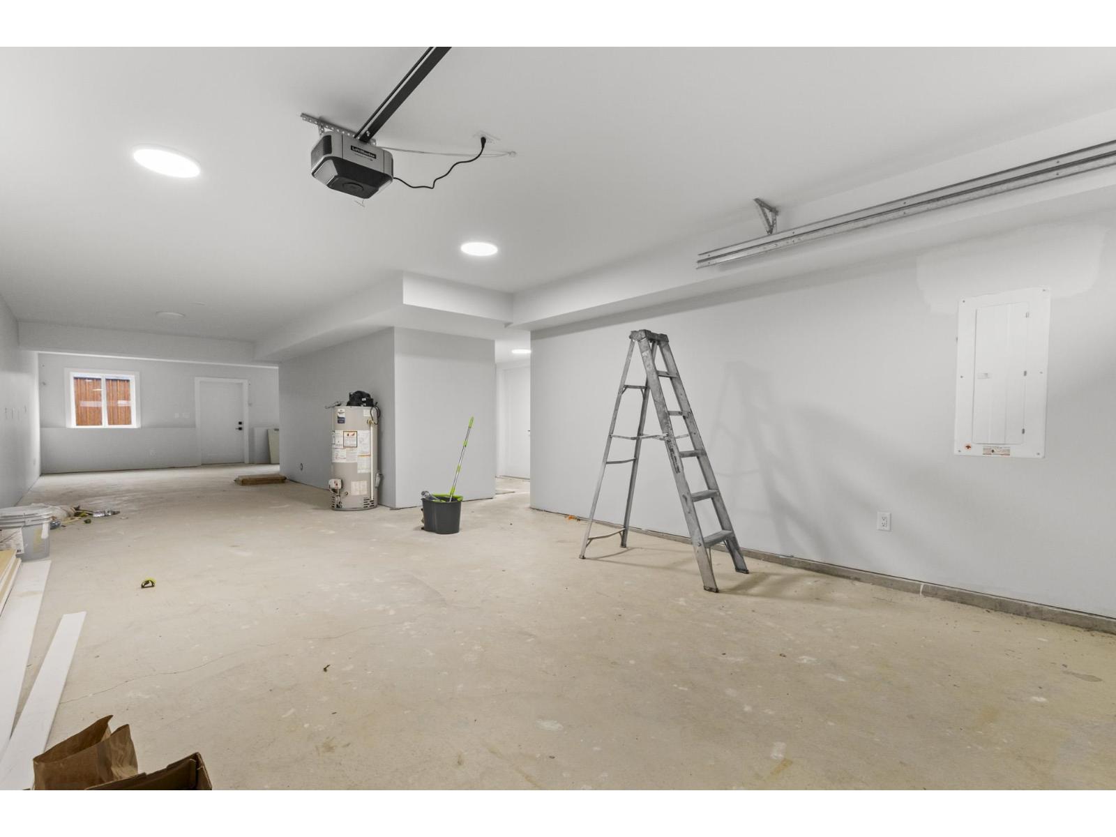 8588 Dunbar Way, Mission, British Columbia  V4S 0A7 - Photo 28 - R3073249