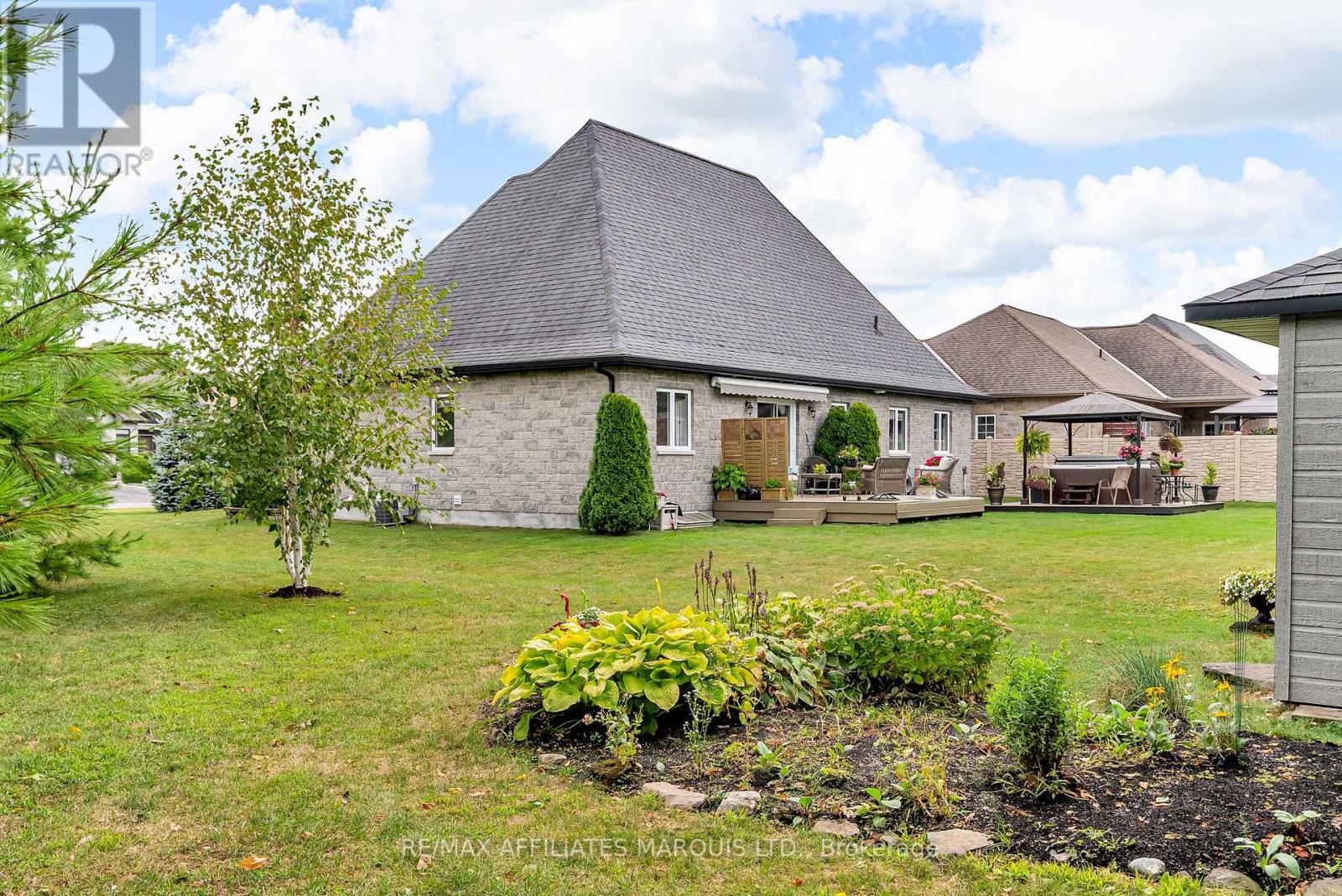 6708 Yacht Boulevard, Cornwall, Ontario  K6H 7N6 - Photo 42 - X12373335