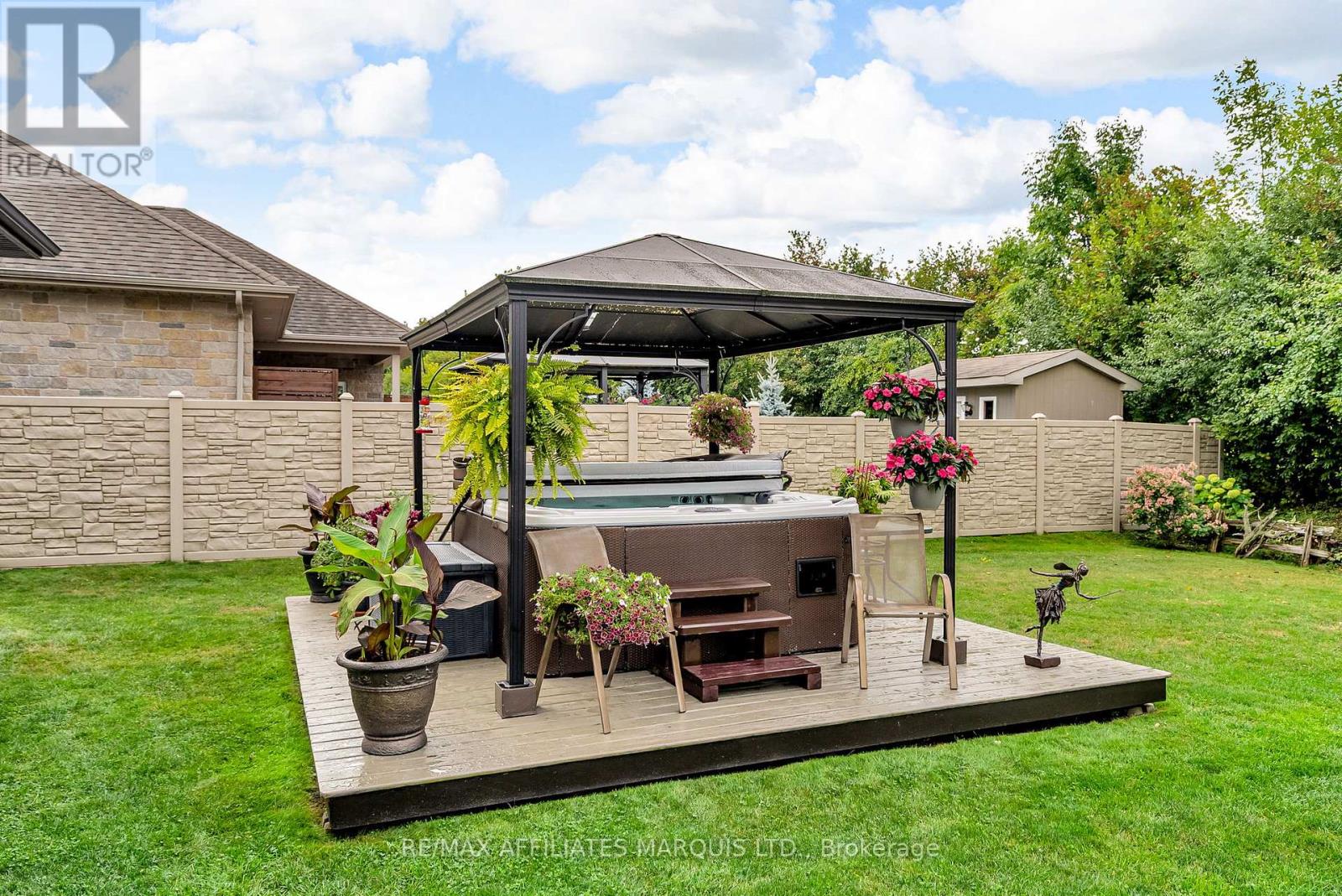 6708 Yacht Boulevard, Cornwall, Ontario  K6H 7N6 - Photo 44 - X12373335