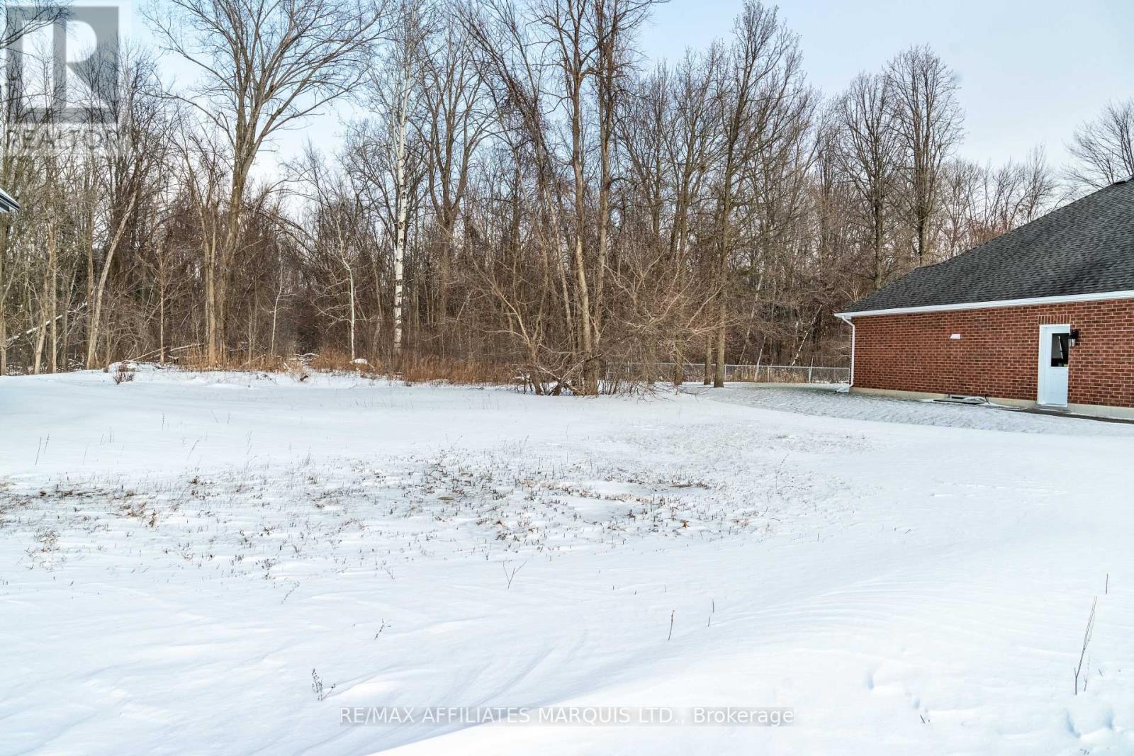 1265 Riverdale Avenue, Cornwall, Ontario K6J 0B7 - Photo 7 - X12527990