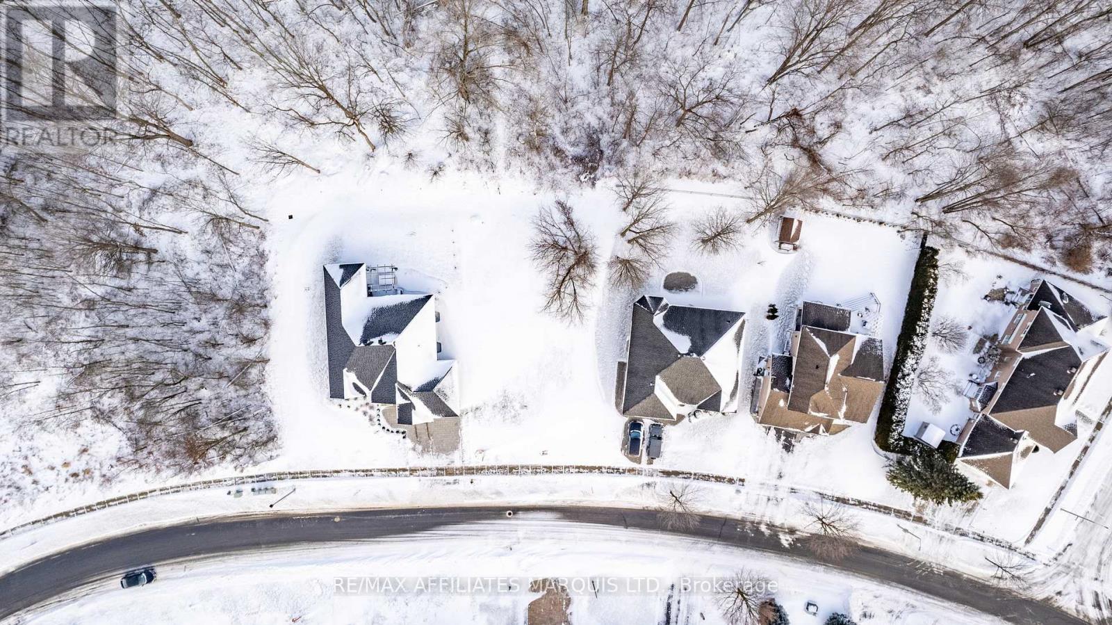 1265 Riverdale Avenue, Cornwall, Ontario K6J 0B7 - Photo 3 - X12527990