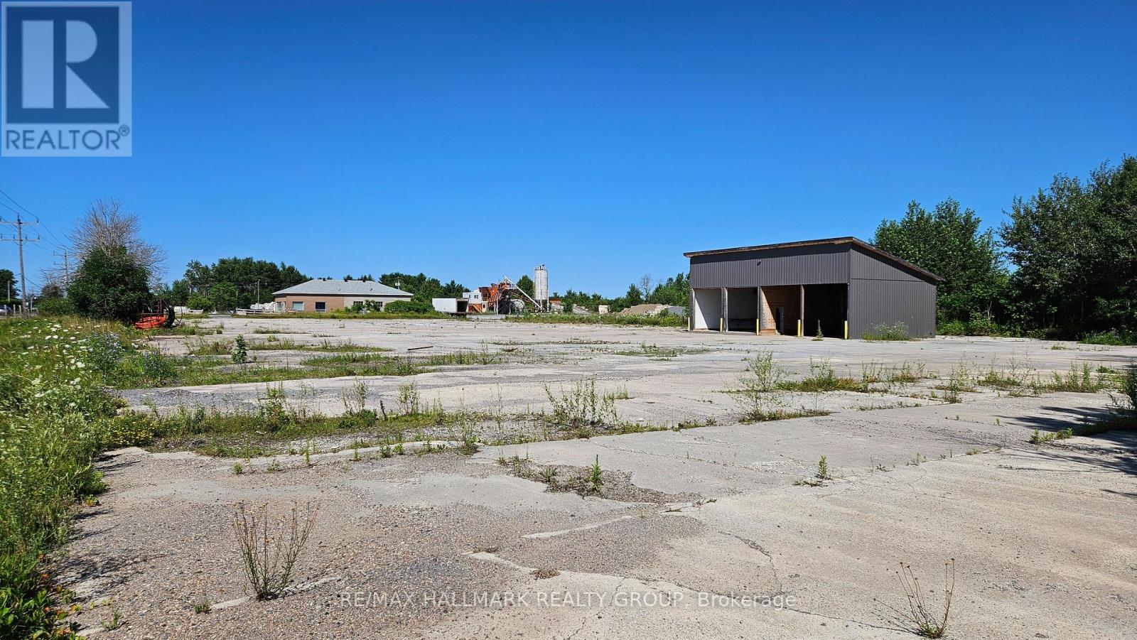 482 Russett Drive, Mcnab/braeside, Ontario K7S 3G8 - Photo 18 - X12298066