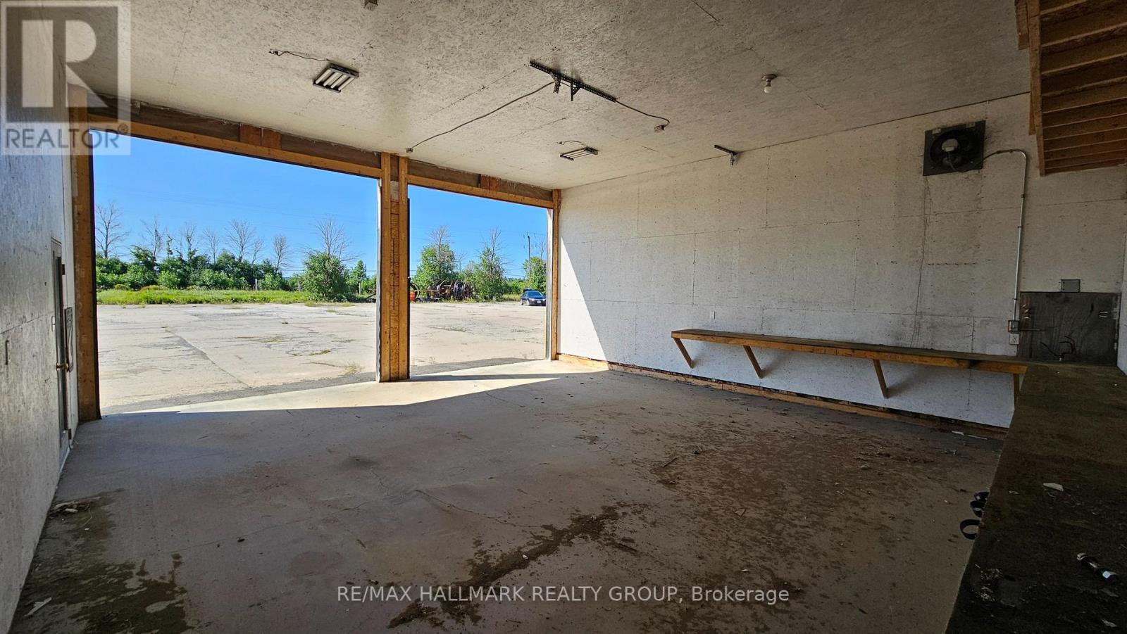 482 Russett Drive, Mcnab/braeside, Ontario K7S 3G8 - Photo 15 - X12298068