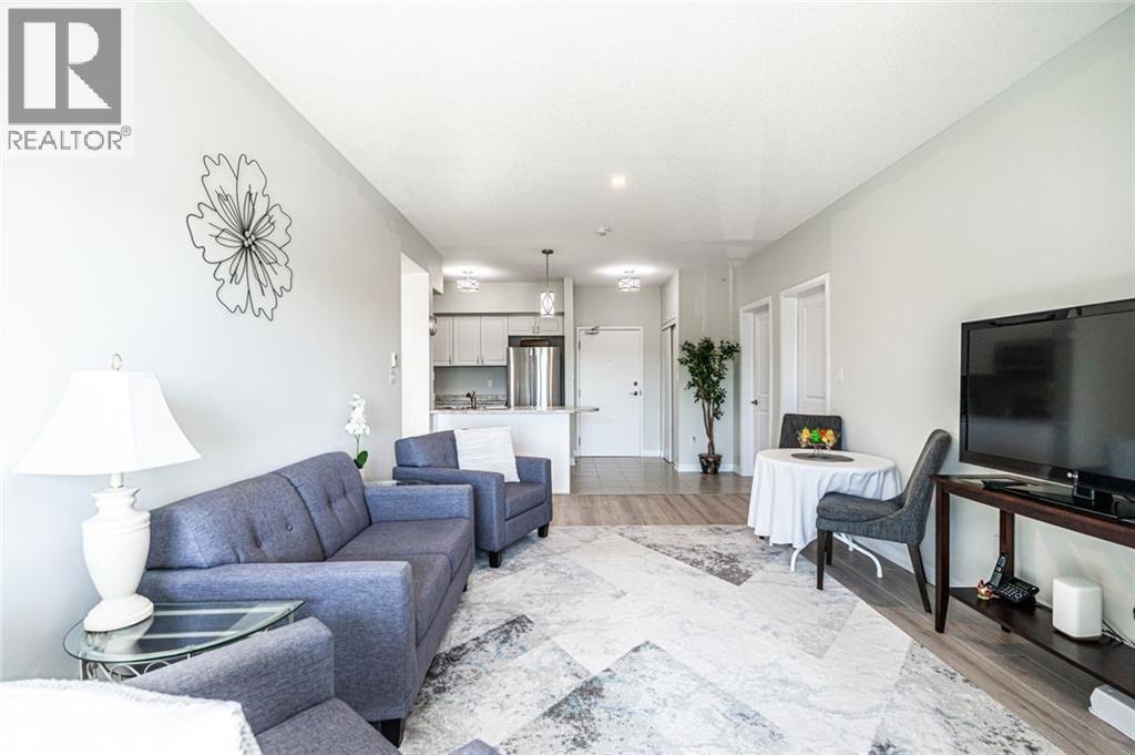 295 Cundles Road East Unit# 404, Barrie, Ontario  L4M 0K8 - Photo 3 - 40791780