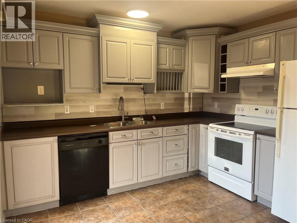 17 Mapleview Drive, Hagersville, Ontario N0A 1H0 - Photo 9 - 40755335