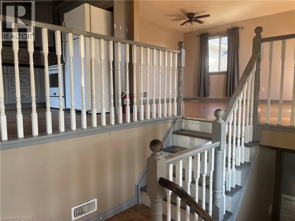 17 Mapleview Drive, Hagersville, Ontario N0A 1H0 - Photo 8 - 40755335