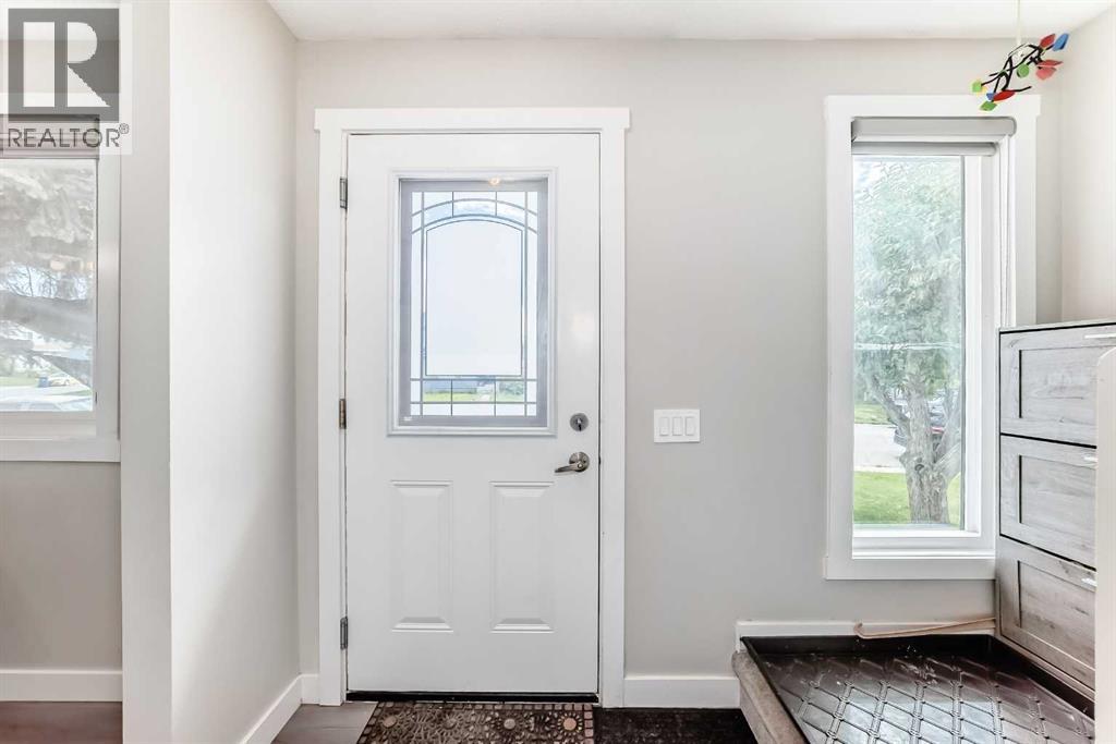 91 Aberdare Road Ne, Calgary, Alberta  T2A 6V8 - Photo 3 - A2254807