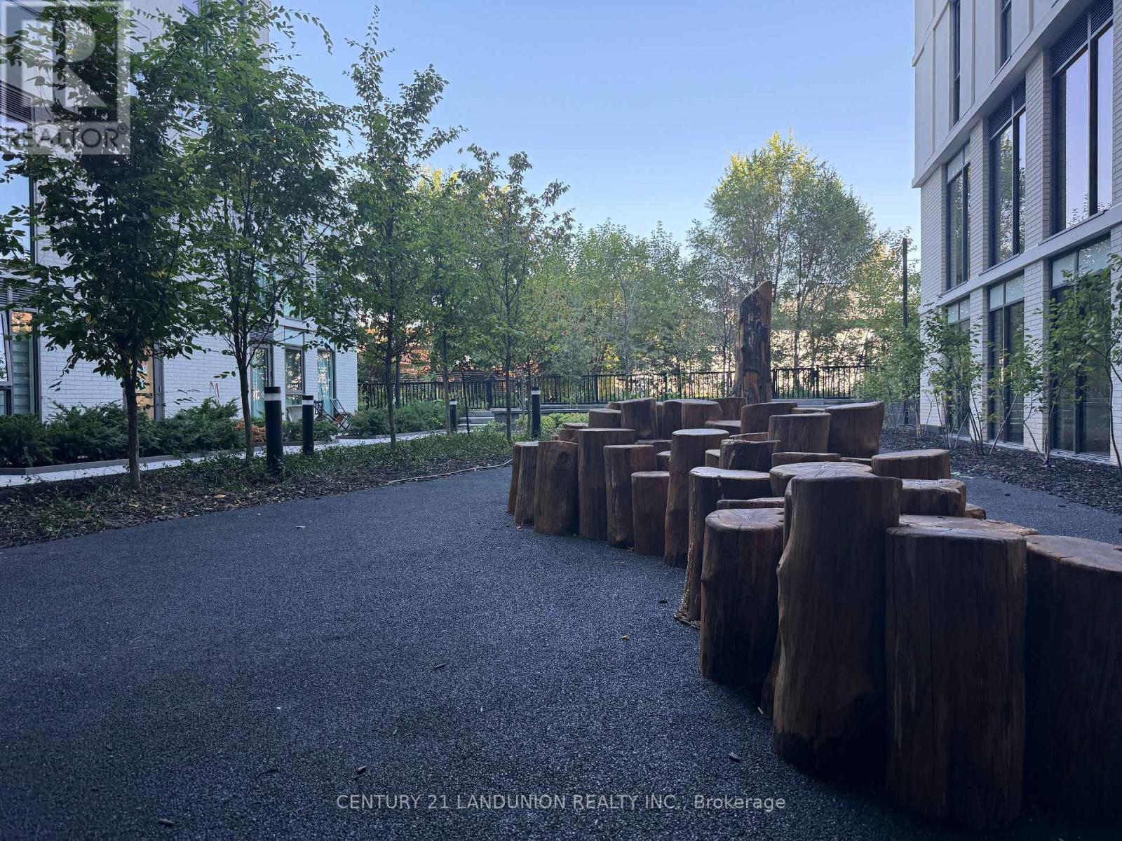 207 - 500 Wilson Avenue, Toronto, Ontario  M3H 0E5 - Photo 11 - C12627258