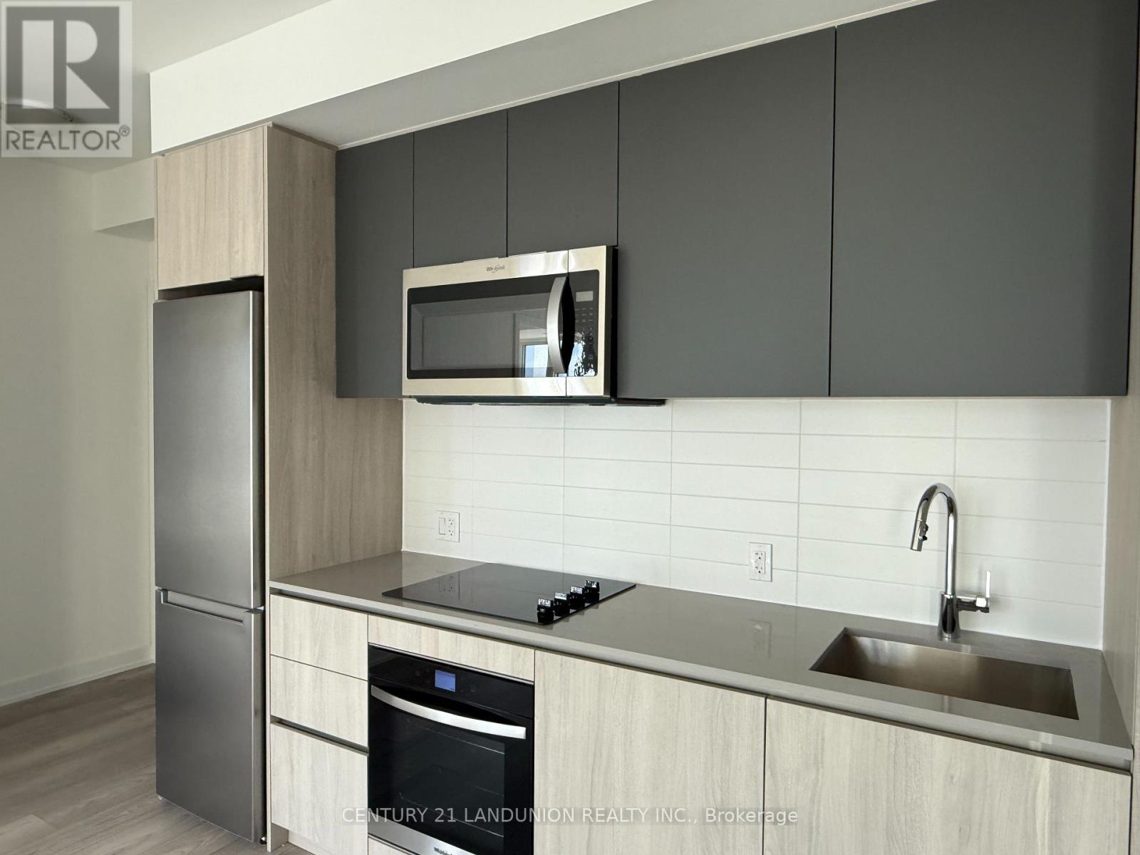 722 - 5858 YONGE STREET, Toronto, Ontario