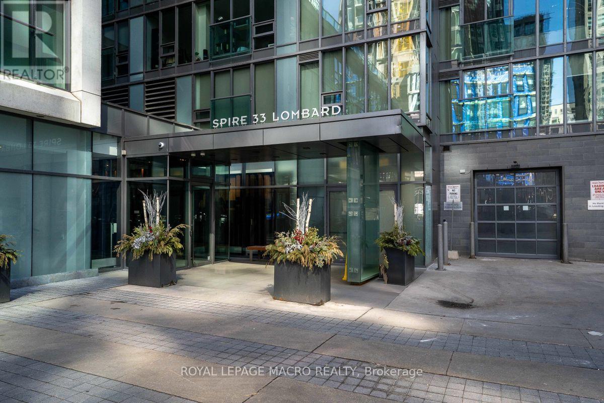 4302 - 33 Lombard Street, Toronto (Church-Yonge Corridor), Ontario  M5C 3H8 - Photo 3 - C12627340