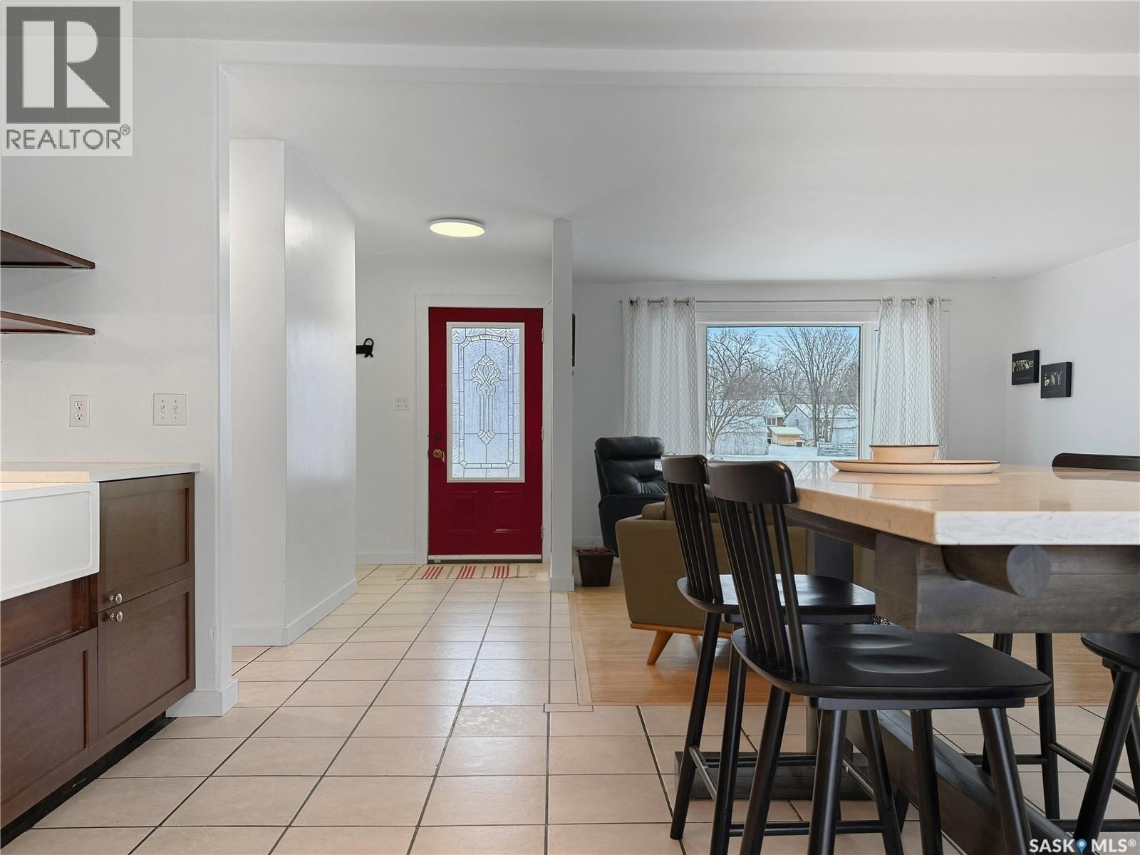 1551 92nd Street, North Battleford, Saskatchewan  S9A 0B2 - Photo 13 - SK025504