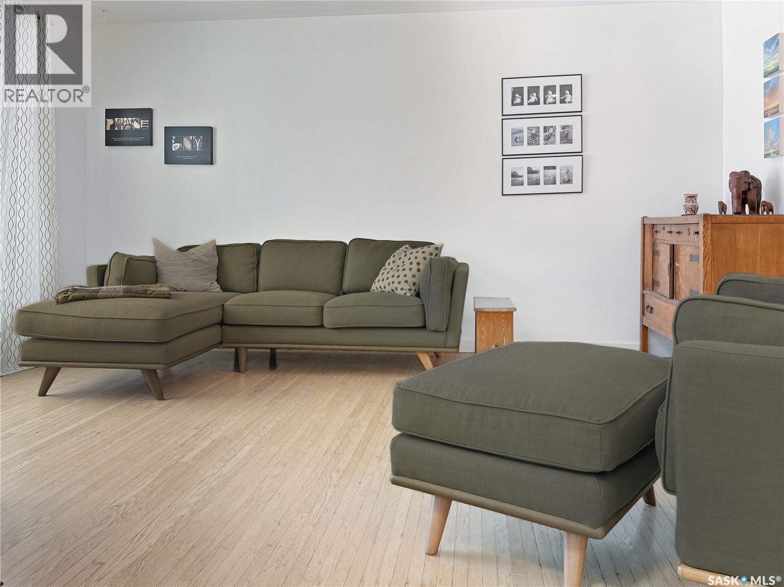 1551 92nd Street, North Battleford, Saskatchewan  S9A 0B2 - Photo 3 - SK025504