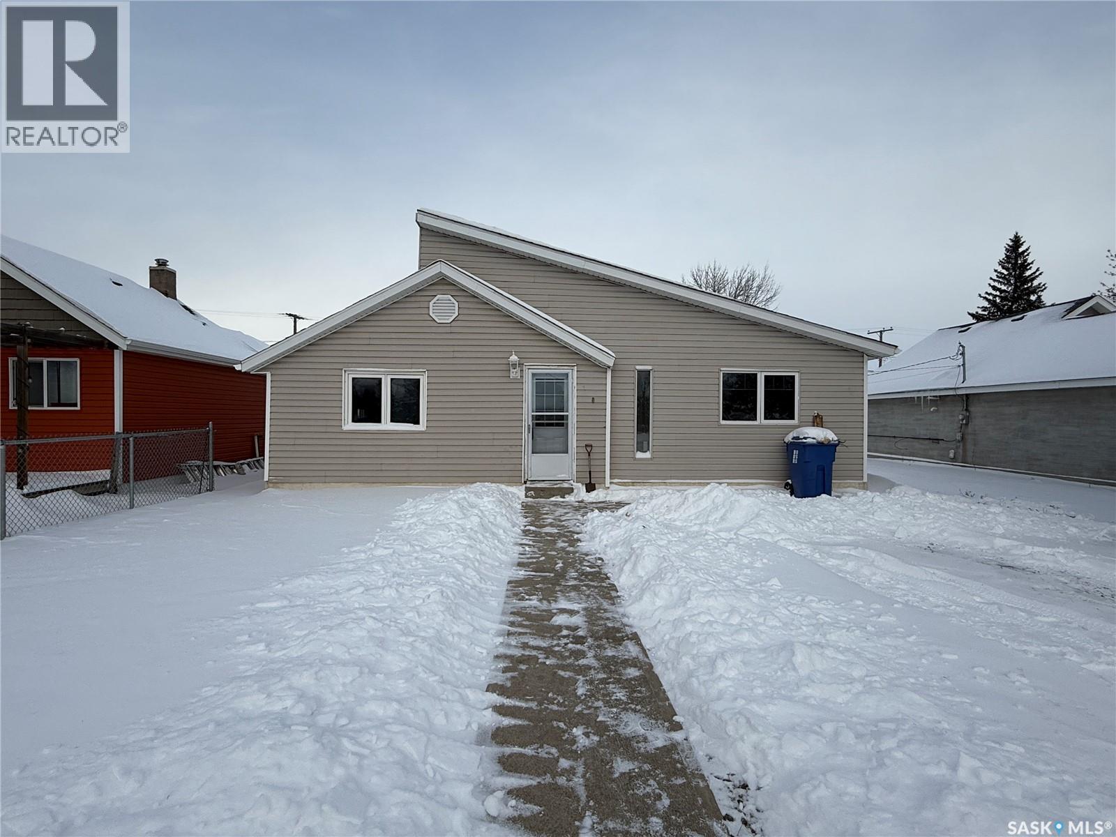470 2nd AVENUE W, Melville, Saskatchewan