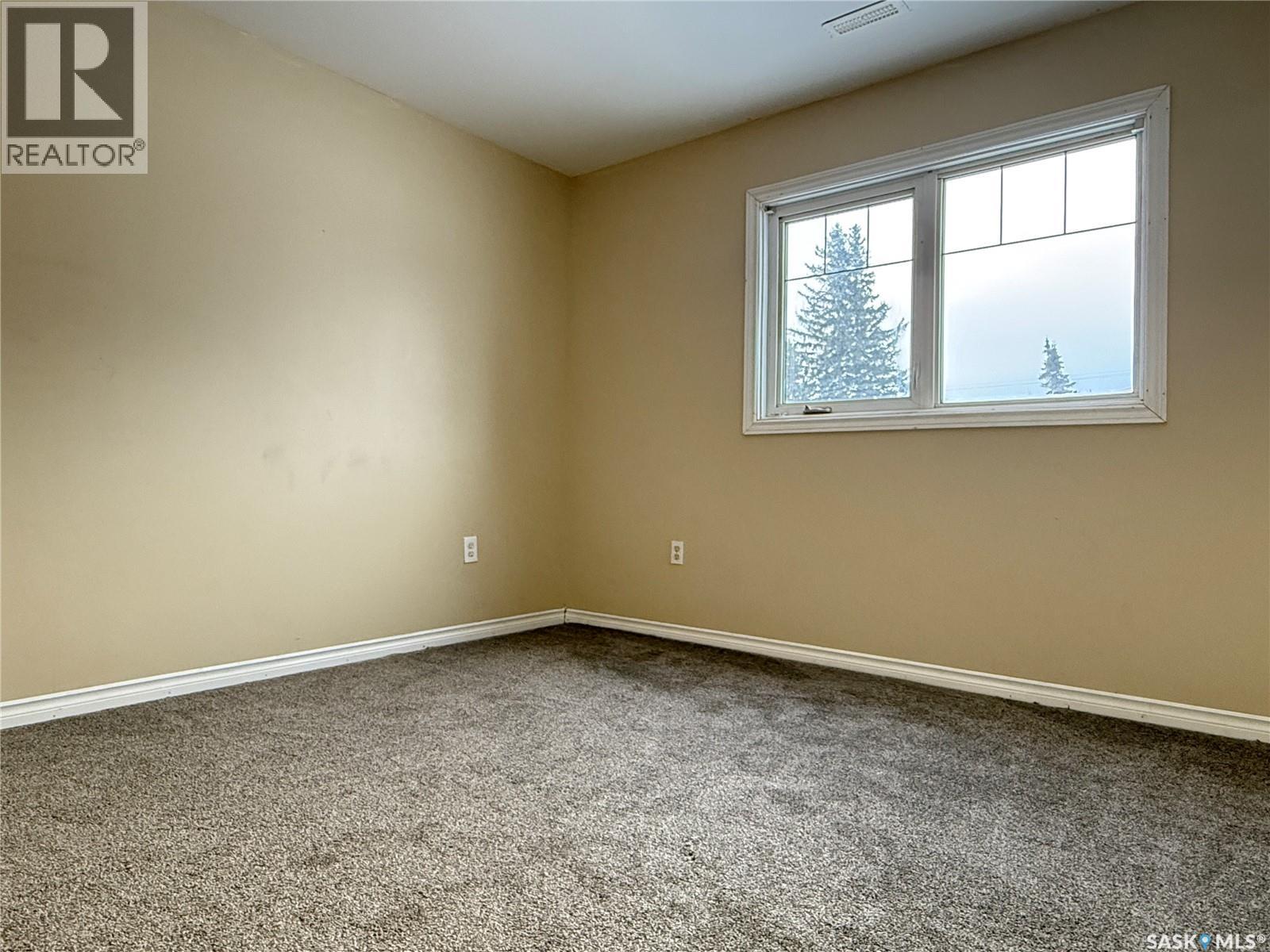 470 2nd Avenue W, Melville, Saskatchewan  S0A 2P0 - Photo 14 - SK025460