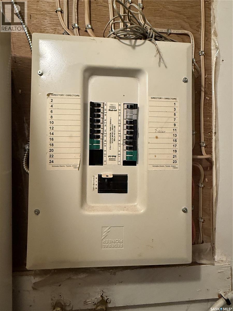 470 2nd Avenue W, Melville, Saskatchewan  S0A 2P0 - Photo 17 - SK025460