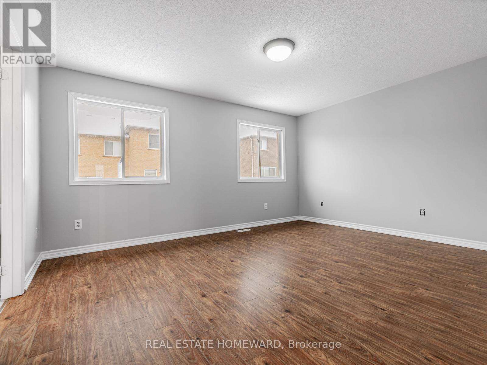 304 Flagstone Way, Newmarket, Ontario  L3X 2R8 - Photo 22 - N12627326