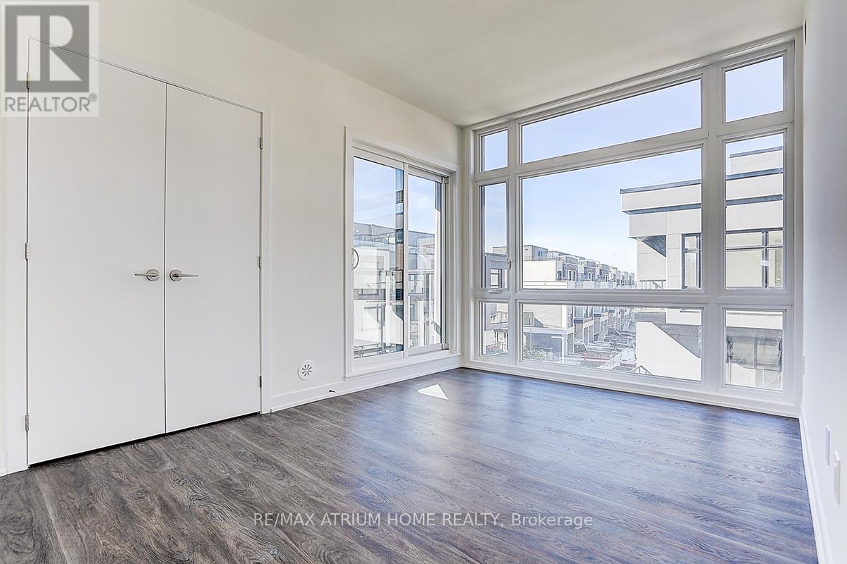 1103 - 12 David Eyer Road, Richmond Hill, Ontario  L4S 0N3 - Photo 18 - N12627332