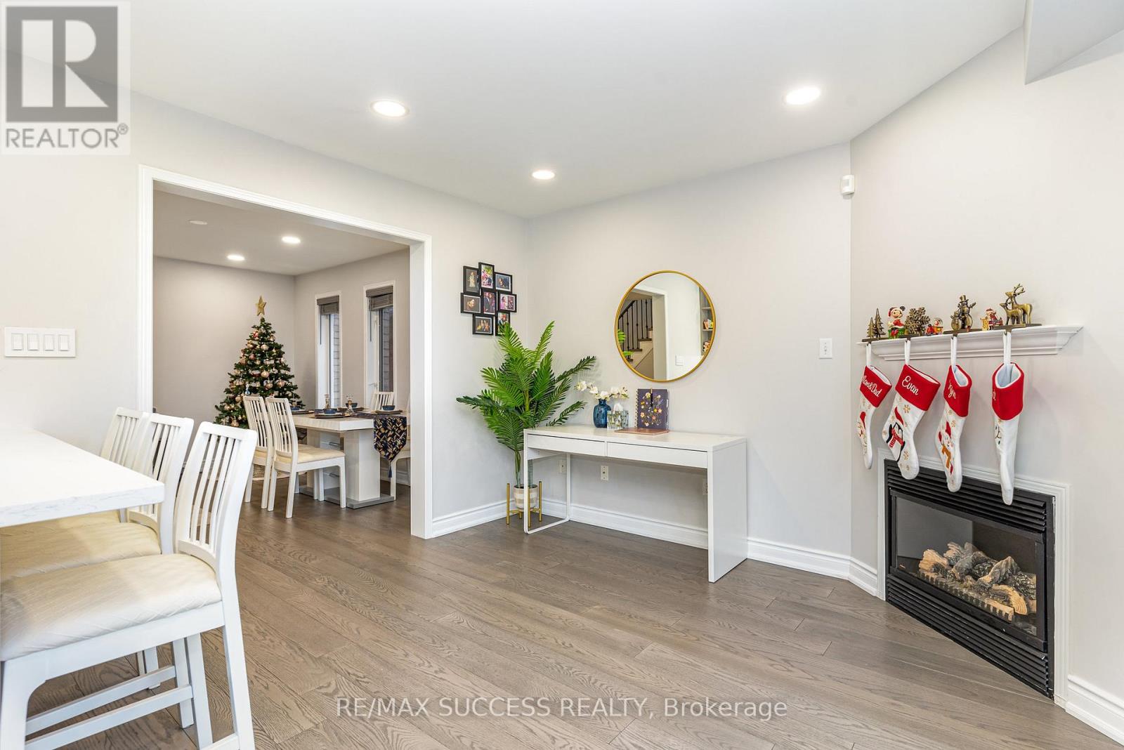 5383 Red Brush Drive, Mississauga (Hurontario), Ontario  L4Z 4B2 - Photo 7 - W12627284