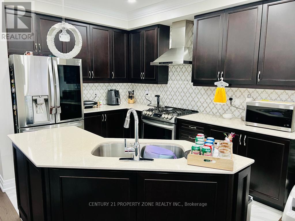 66 Fann Drive, Brampton, Ontario  L7A 4L3 - Photo 16 - W12627322