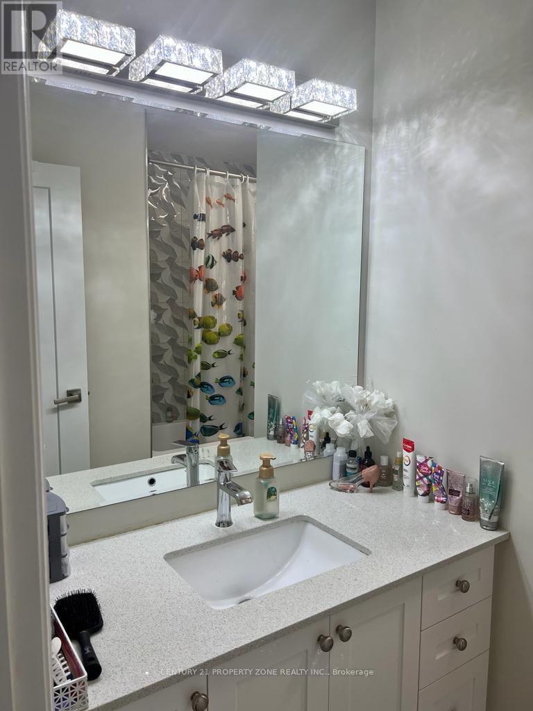 66 Fann Drive, Brampton, Ontario  L7A 4L3 - Photo 31 - W12627322