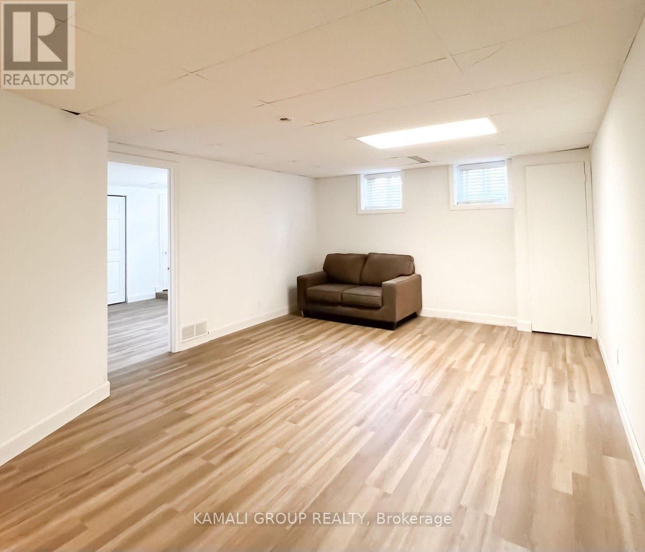 BASEMENT - 313 BRONTE ROAD, oakville (wo west), Ontario