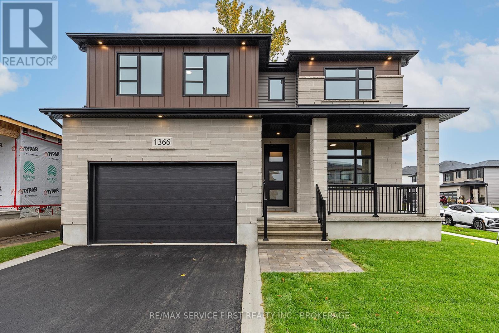 1366 Woodfield Crescent, Kingston, Ontario  K7P 0T3 - Photo 2 - X12627372