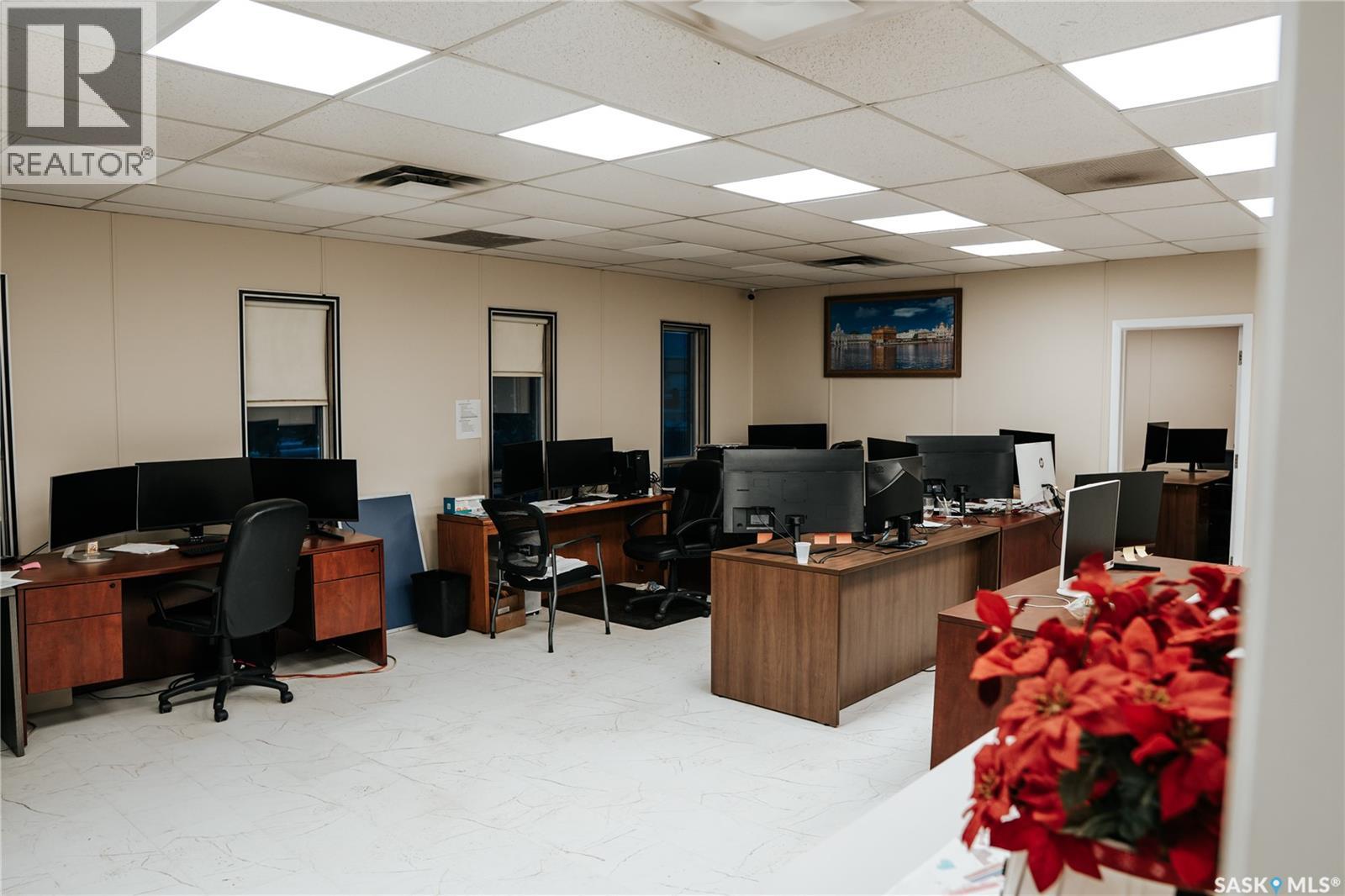 1155 Mackay Street, Regina, Saskatchewan  S4N 4X9 - Photo 14 - SK025208