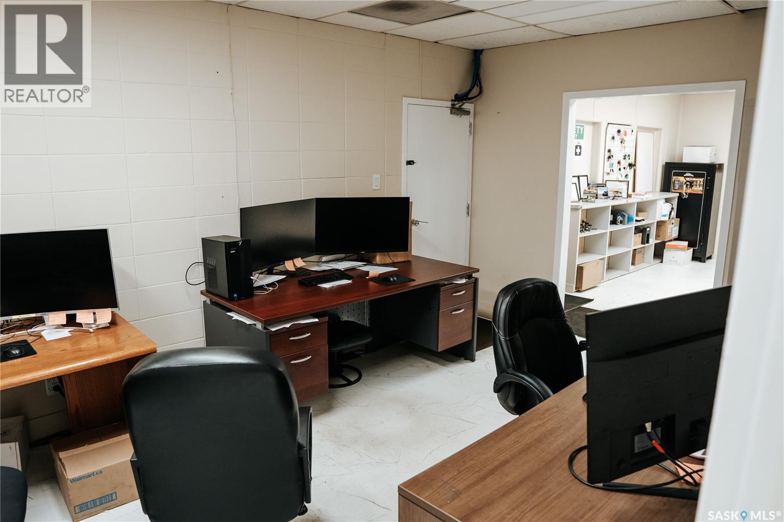 1155 Mackay Street, Regina, Saskatchewan  S4N 4X9 - Photo 12 - SK025208