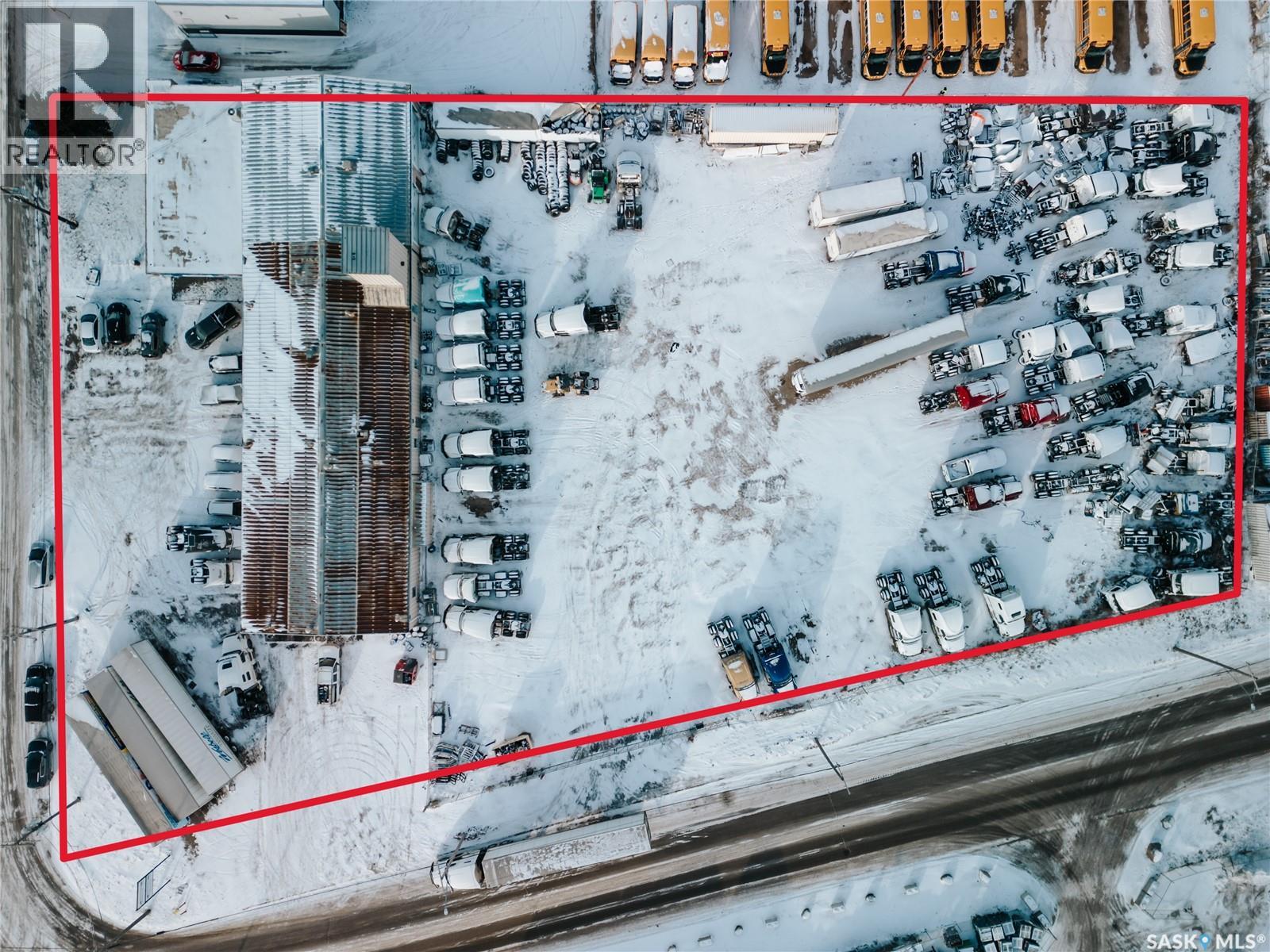 1155 Mackay Street, Regina, Saskatchewan  S4N 4X9 - Photo 2 - SK025208