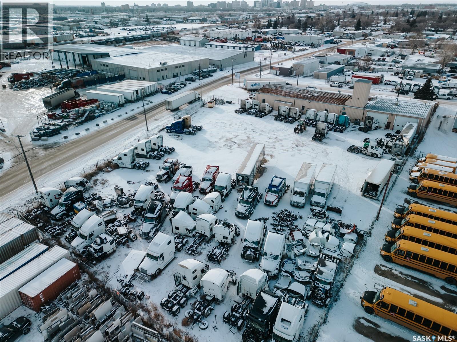 1155 Mackay Street, Regina, Saskatchewan  S4N 4X9 - Photo 3 - SK025208