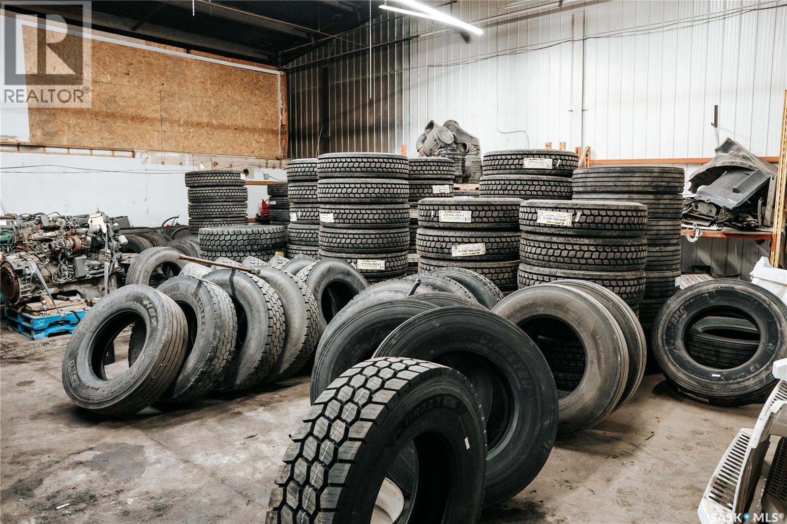 1155 Mackay Street, Regina, Saskatchewan  S4N 4X9 - Photo 21 - SK025208