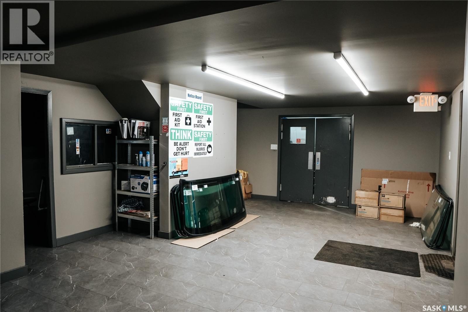 1155 Mackay Street, Regina, Saskatchewan  S4N 4X9 - Photo 18 - SK025208