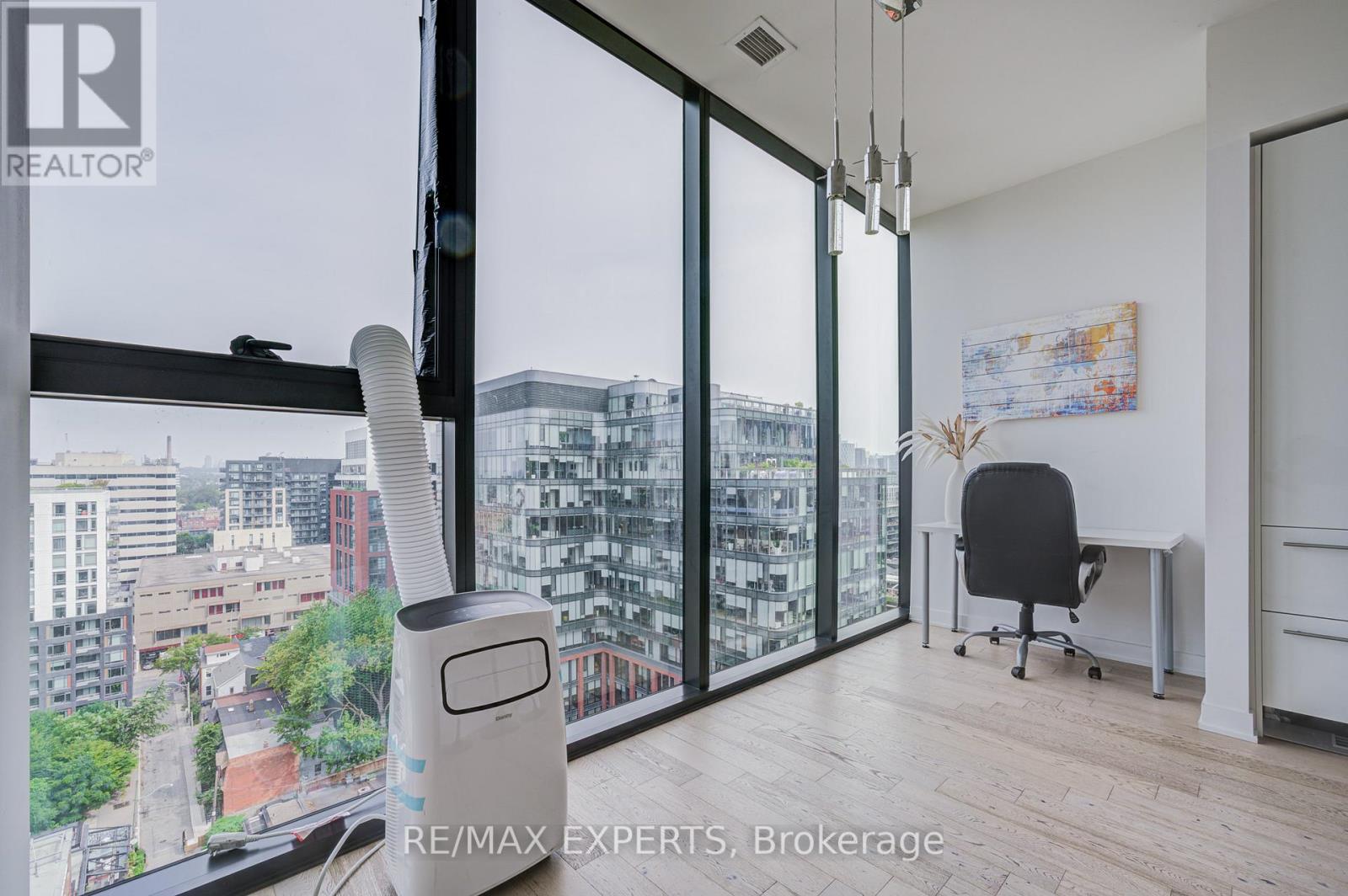 Ph1418 - 629 King Street W, Toronto, Ontario  M5V 1M5 - Photo 21 - C12342034