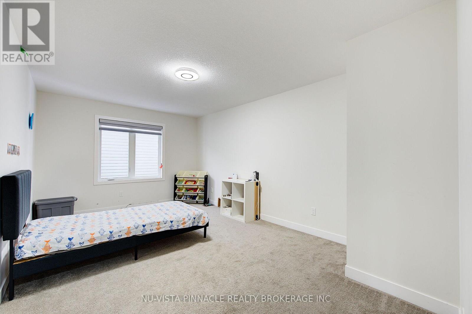 1895 Fountain Grass Drive, London South, Ontario  N6K 0M2 - Photo 31 - X12627510