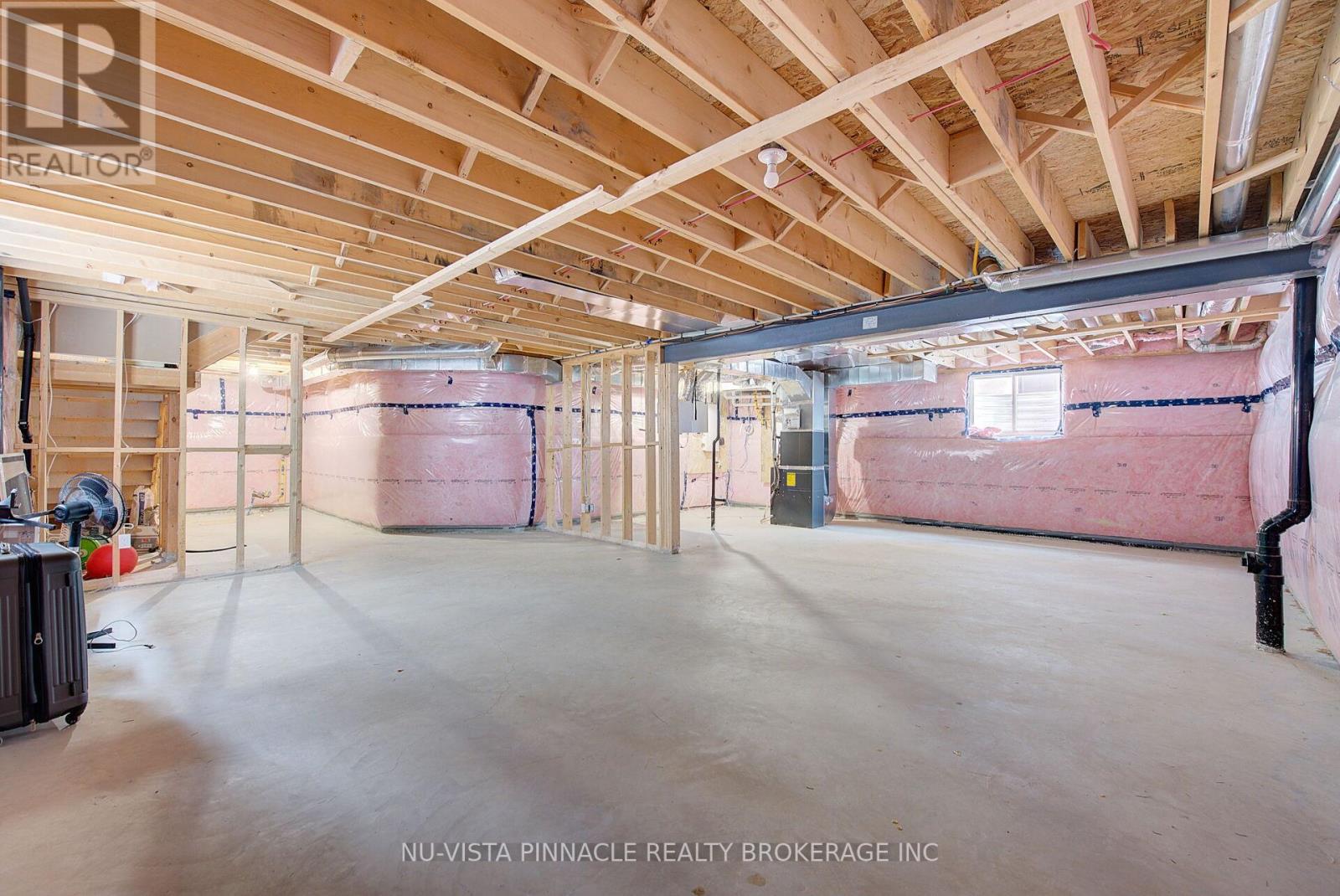 1895 Fountain Grass Drive, London South, Ontario  N6K 0M2 - Photo 37 - X12627510