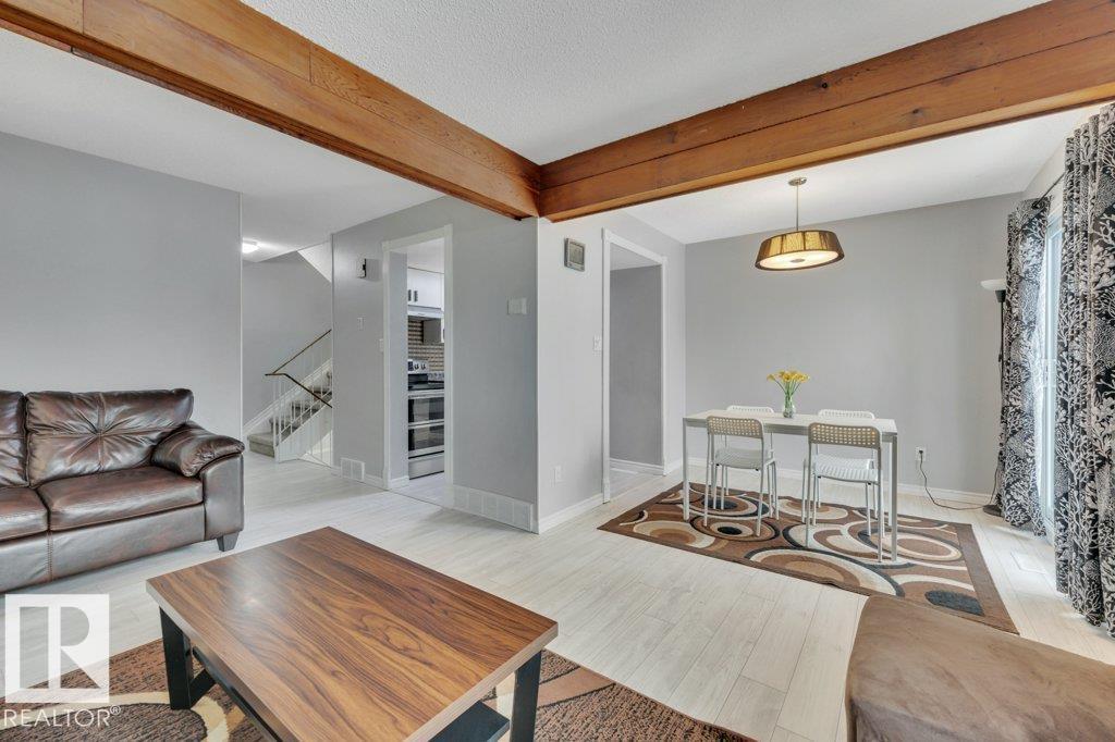 322 Willow Co Nw, Edmonton, Alberta  T5T 2K7 - Photo 7 - E4467931