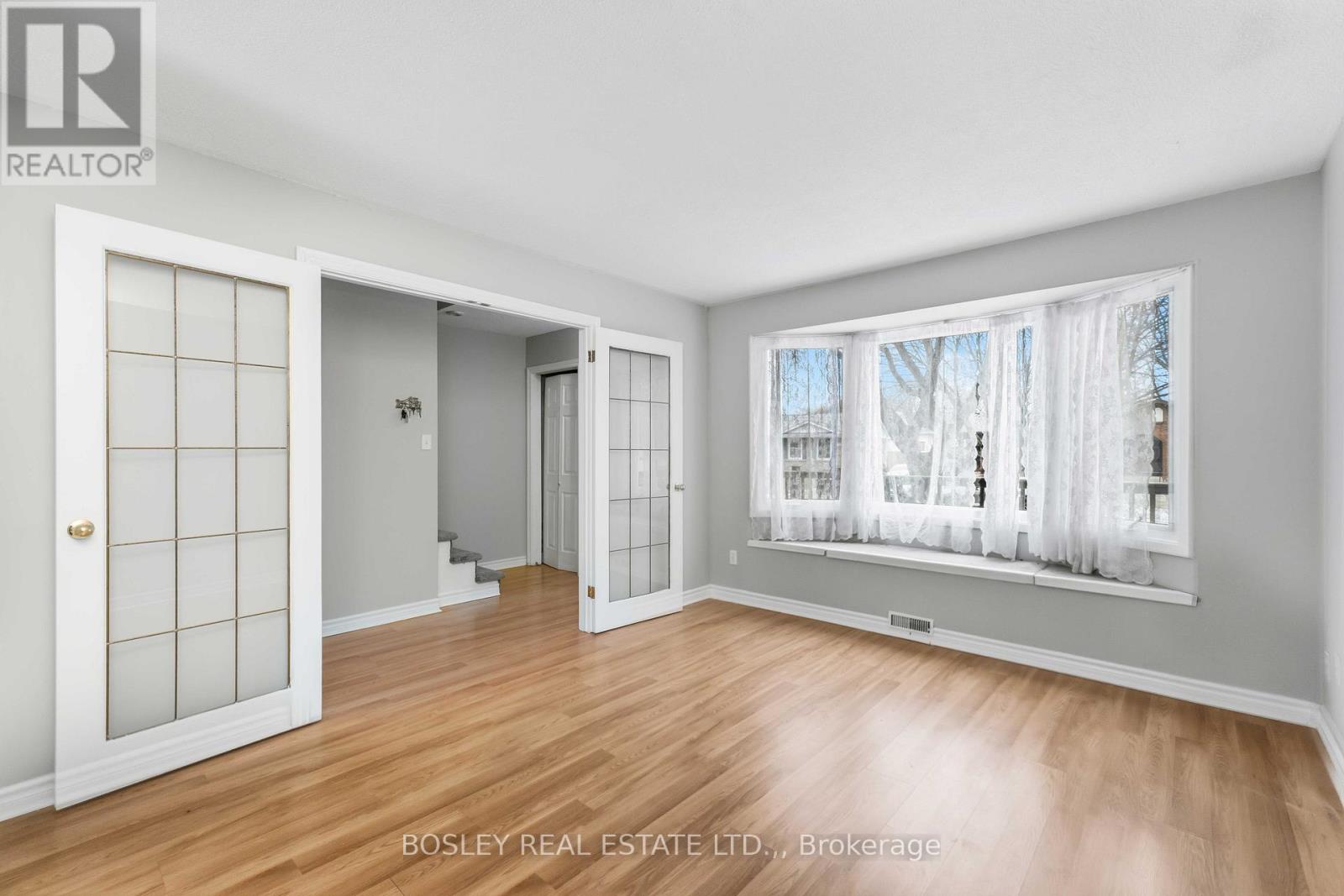 32 Lafayette Drive, St. Catharines, Ontario L2N 6C2 - Photo 6 - X12614906