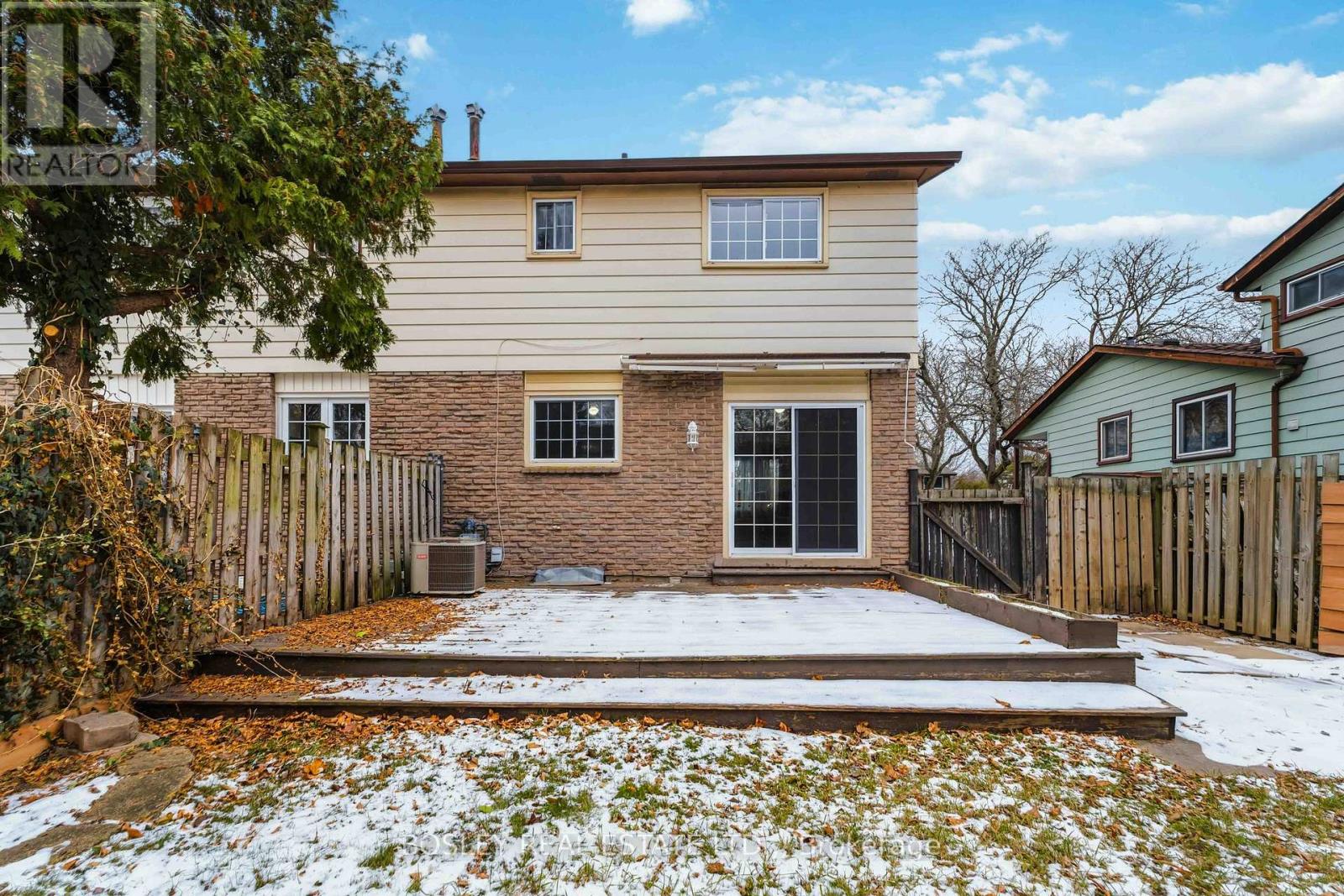 32 Lafayette Drive, St. Catharines, Ontario L2N 6C2 - Photo 37 - X12614906