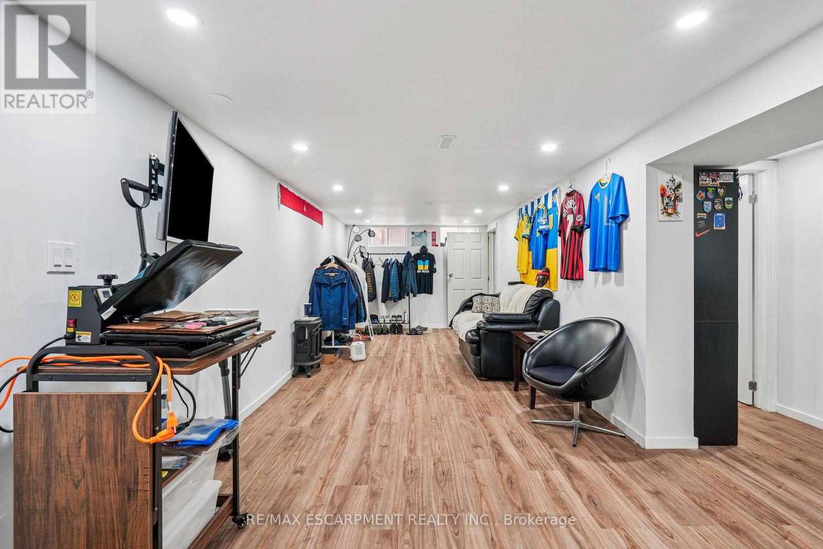 7792 Wilson Crescent, Niagara Falls, Ontario  L2G 4S4 - Photo 23 - X12627312