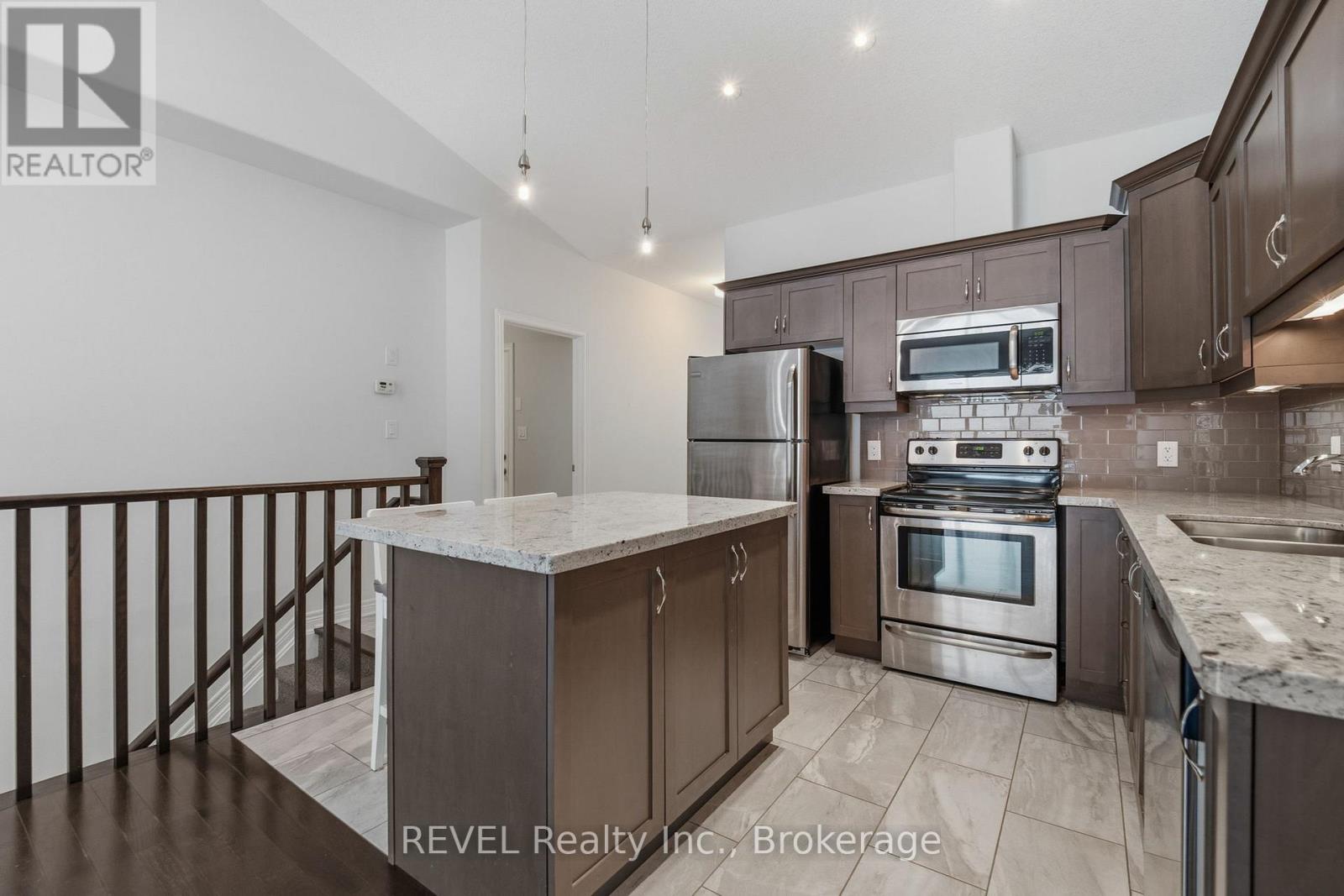 8 - 5490 Prince Edward Avenue, Niagara Falls (Hospital), Ontario  L2G 0G5 - Photo 11 - X12627358