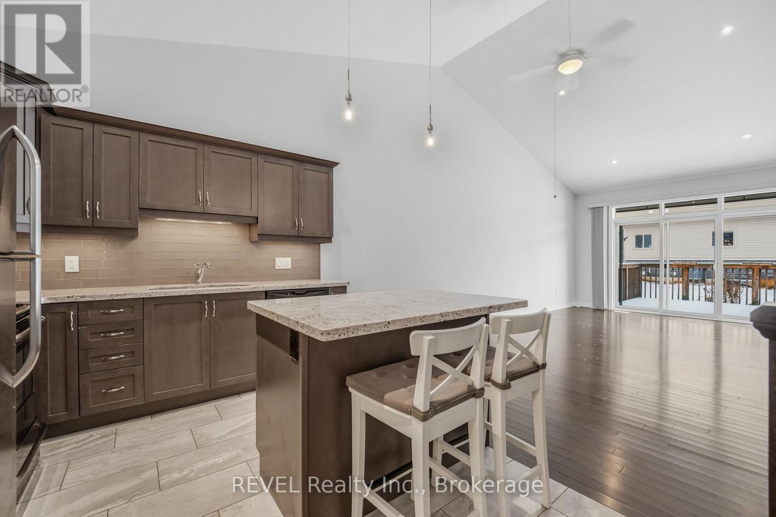 8 - 5490 Prince Edward Avenue, Niagara Falls (Hospital), Ontario  L2G 0G5 - Photo 12 - X12627358