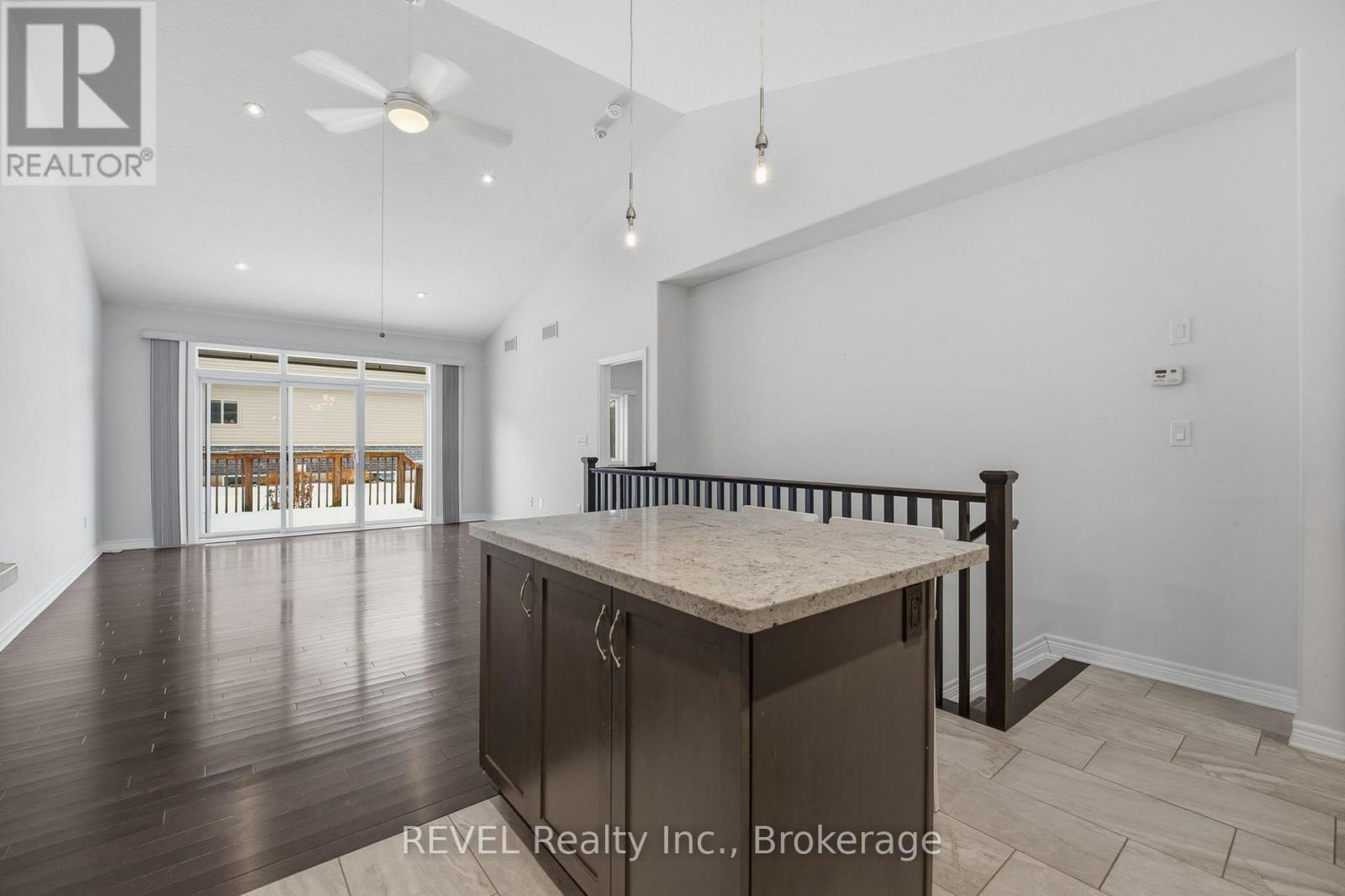 8 - 5490 Prince Edward Avenue, Niagara Falls (Hospital), Ontario  L2G 0G5 - Photo 13 - X12627358