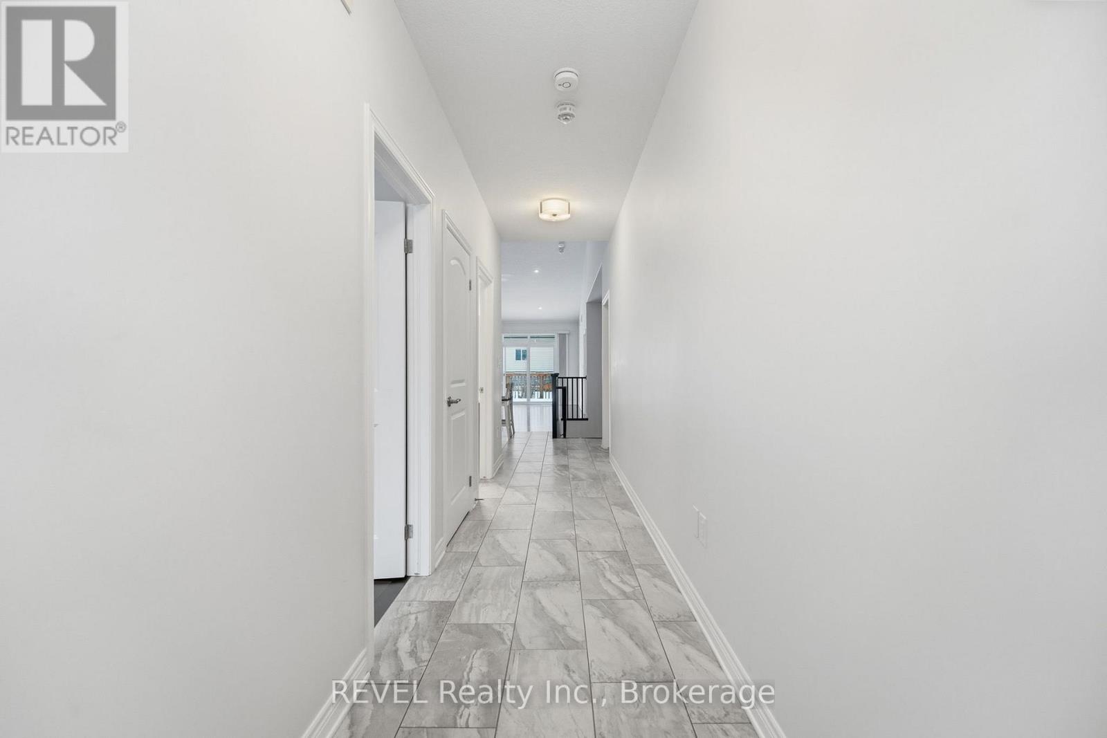 8 - 5490 Prince Edward Avenue, Niagara Falls (Hospital), Ontario  L2G 0G5 - Photo 15 - X12627358