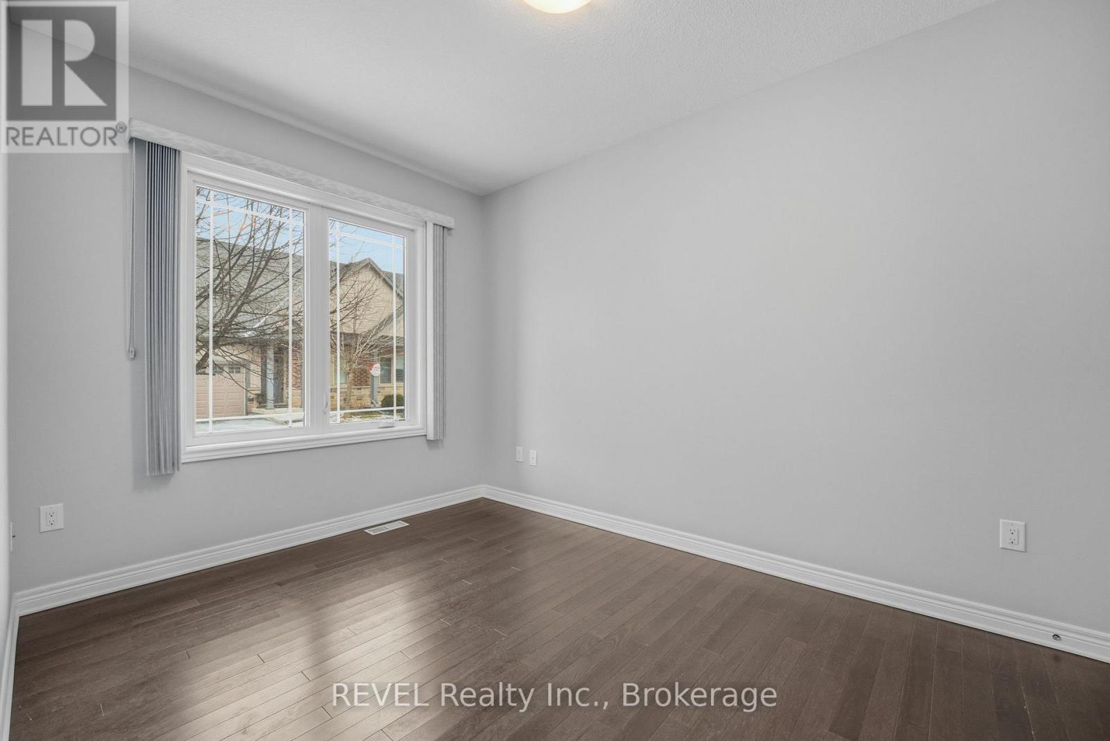 8 - 5490 Prince Edward Avenue, Niagara Falls (Hospital), Ontario  L2G 0G5 - Photo 20 - X12627358