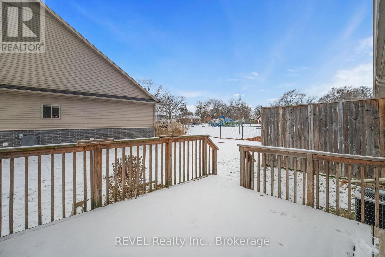 8 - 5490 Prince Edward Avenue, Niagara Falls (Hospital), Ontario  L2G 0G5 - Photo 31 - X12627358