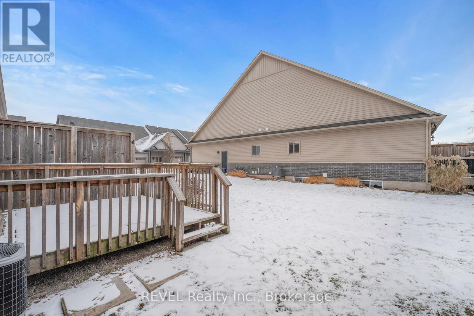 8 - 5490 Prince Edward Avenue, Niagara Falls (Hospital), Ontario  L2G 0G5 - Photo 33 - X12627358