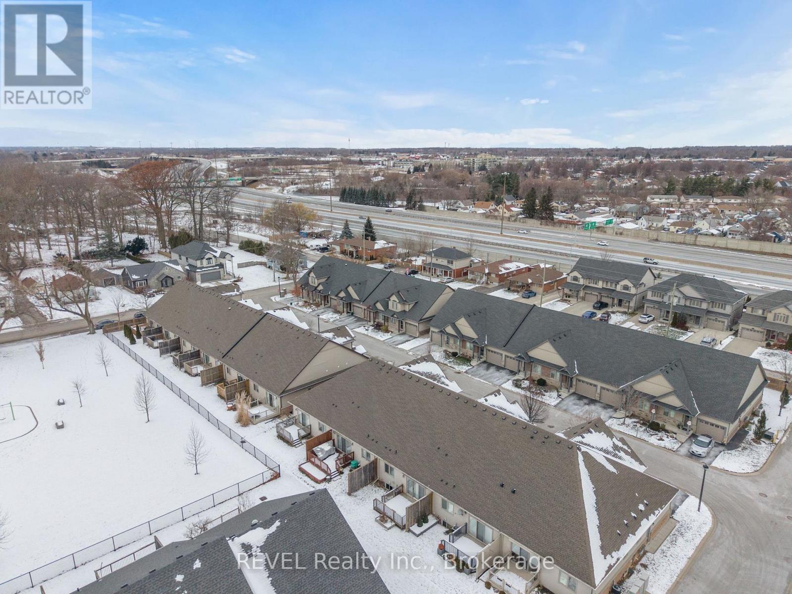 8 - 5490 Prince Edward Avenue, Niagara Falls (Hospital), Ontario  L2G 0G5 - Photo 38 - X12627358